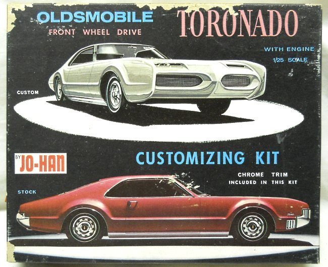 Jo-Han 1/25 1966 Oldsmobile Toronado Customizing Kit - Stock or Custom, C2000-149 plastic model kit